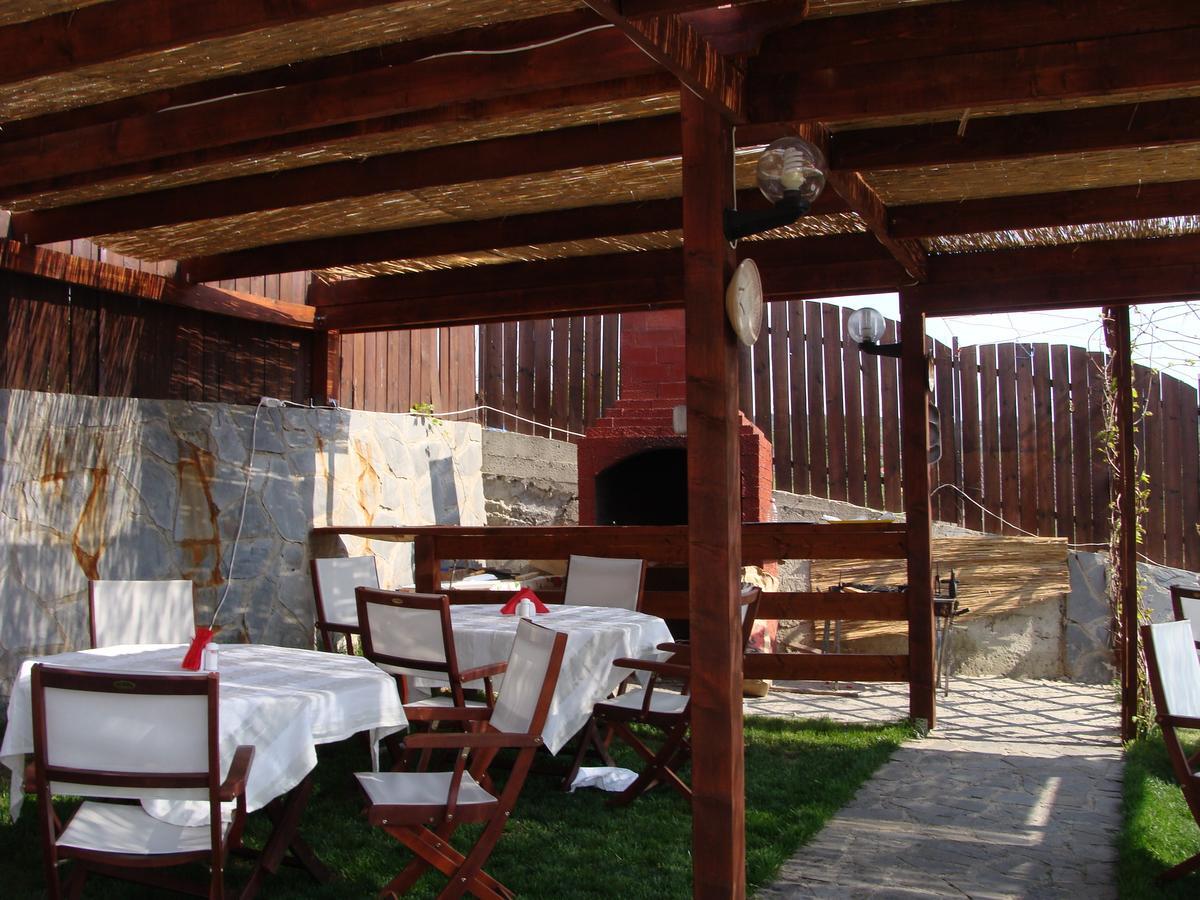 Pensiunea Taverna Bucium Iasi Ngoại thất bức ảnh